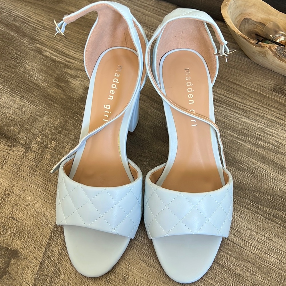 Blend-Q Quilted Two-Piece Block-Heel Sandals